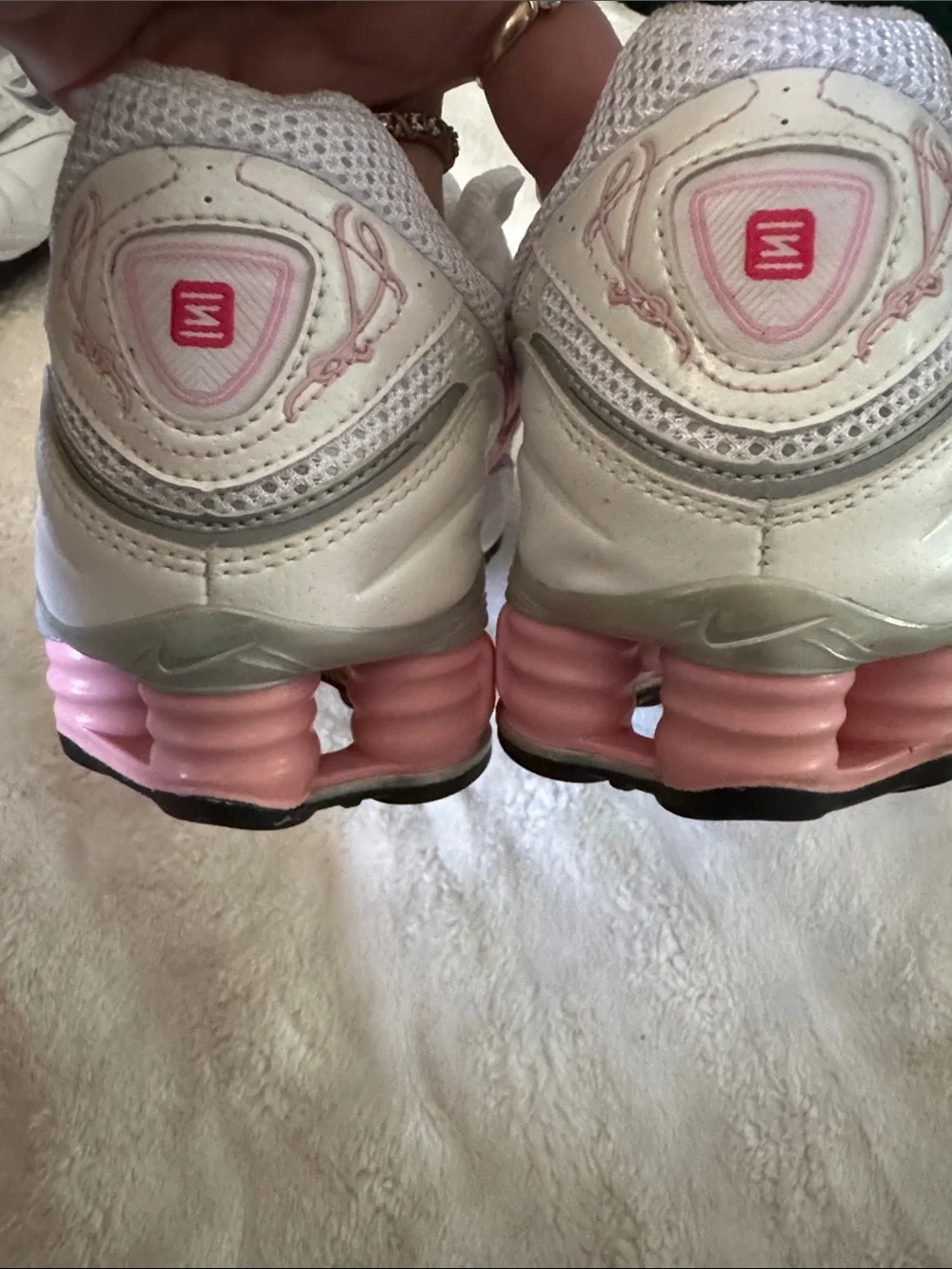 Woman’s nike Shox